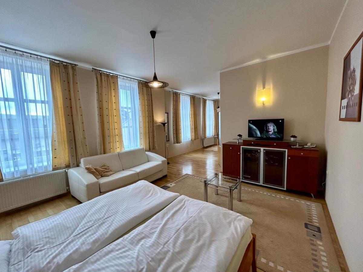 Hotel Rohac Trstena Ngoại thất bức ảnh