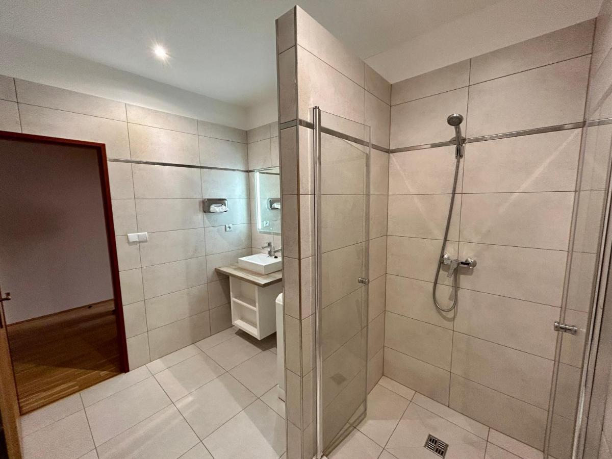 Hotel Rohac Trstena Ngoại thất bức ảnh